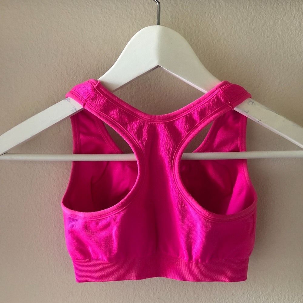 Hot Pink Reebok XXS Sports Bra - Like New - Picture 4 of 4